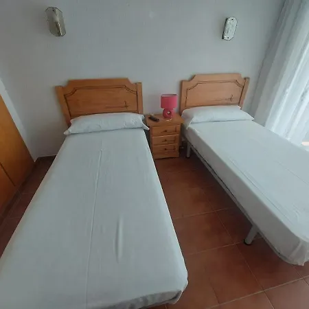 아파트 Rentalmar Cordoba - Sevilla - Jerez 살루